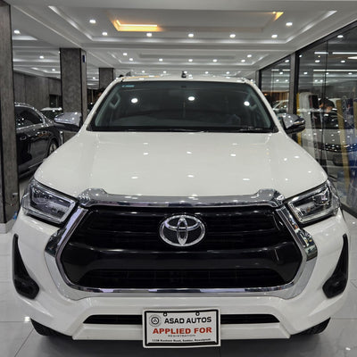 Toyota Revo V 2.8 (2021) New Shape, Push Start & Low Mileage