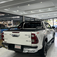Toyota Revo V 2.8 (2021) Rugged Performance with Modern Pickup Utility