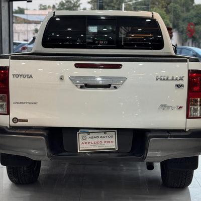 Toyota Revo V (2020) Rugged Power with Urban Comfort