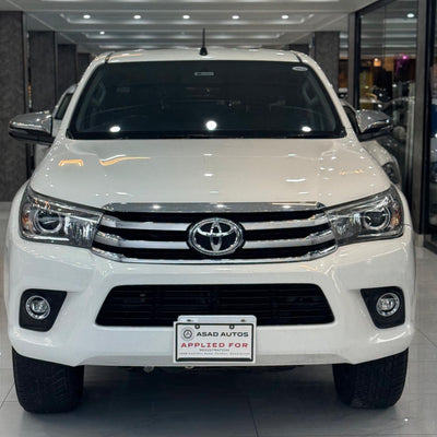 Toyota Revo V (2020) Rugged Power with Urban Comfort