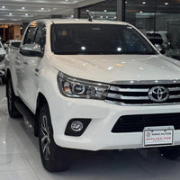 Toyota Revo V (2020) Rugged Power with Urban Comfort