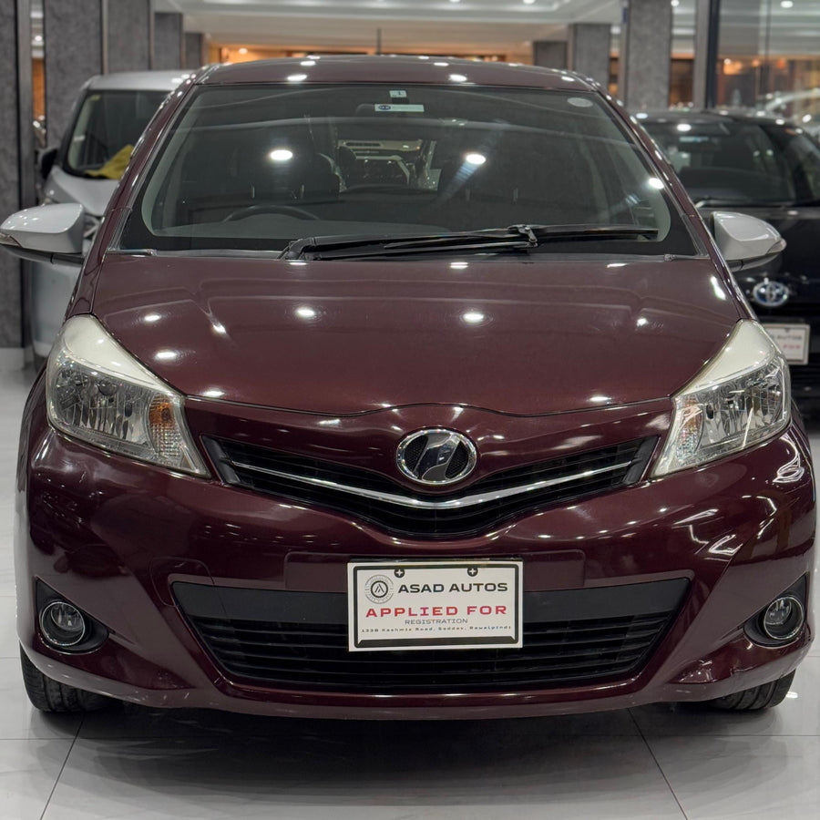 Toyota Vitz 1.3 Jewela (2011) Rare and Premium