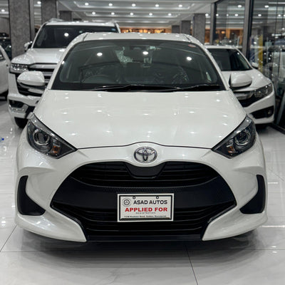 Toyota Yaris 1.0 Hatchback (2021) – Spotless Drive with Premium Features
