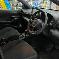 Toyota Yaris 1.0 (2021) Hatchback, Pearl Black