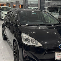Toyota Aqua S (2015) Efficiency Meets Elegance