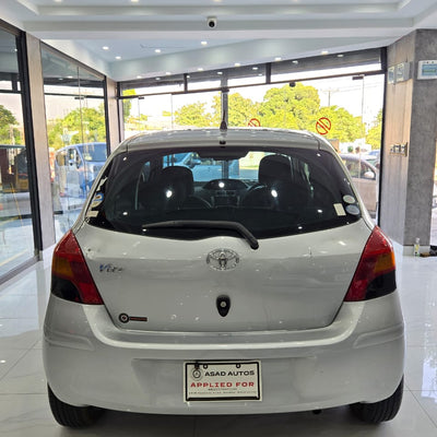 Toyota Vitz (2010) 1.0 F – Reliable Compact with Safety & Style