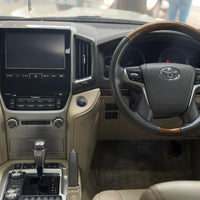 Toyota Land Cruiser ZX (2018) Pearl White Premium SUV - The Epitome of Luxury and Power