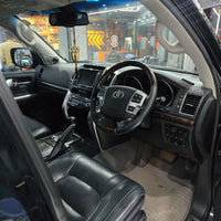 Toyota Land Cruiser ZX (2013) Luxury, Power & Prestige